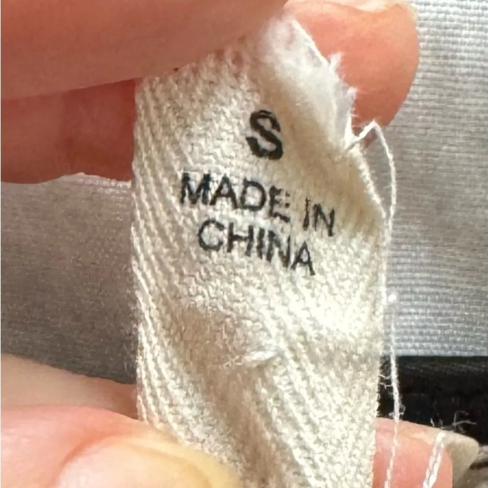 Threads & States black satin spaghetti straps cowl neck slip dress, size S party - Image 3