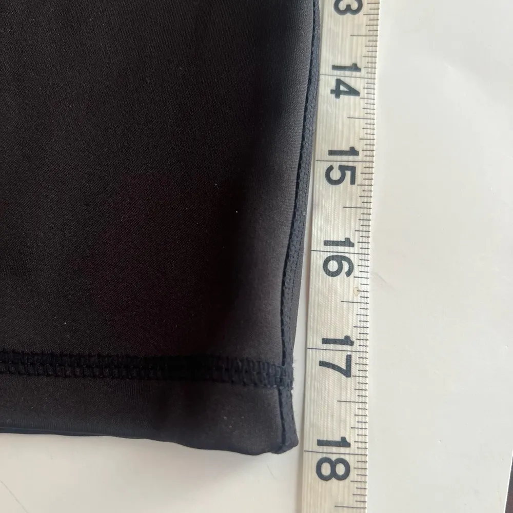 Ebb & Flow Large Biker Shorts Black Size M - Image 5