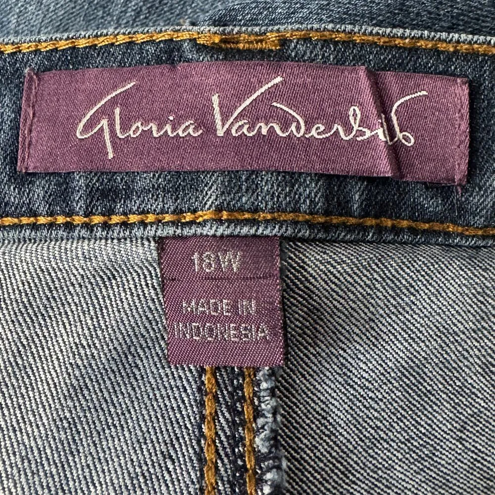 Gloria Vanderbilt SZ 18W Amanda Jeans Stretch Zip-Fly Pocket Hi-Rise Medium Wash - Image 7