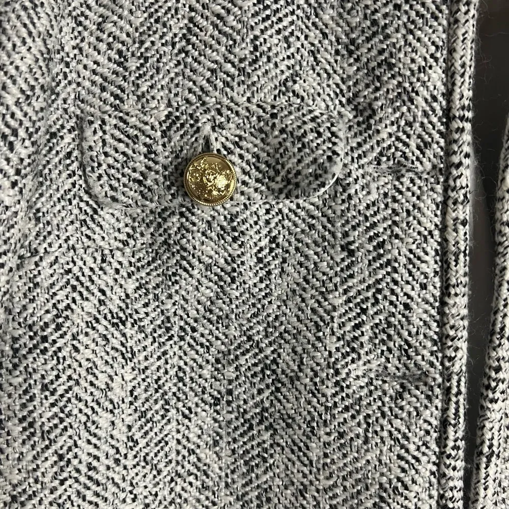 Derek Lam Grey Tweed Gold Button Collarless Jacket Size Small - Image 13