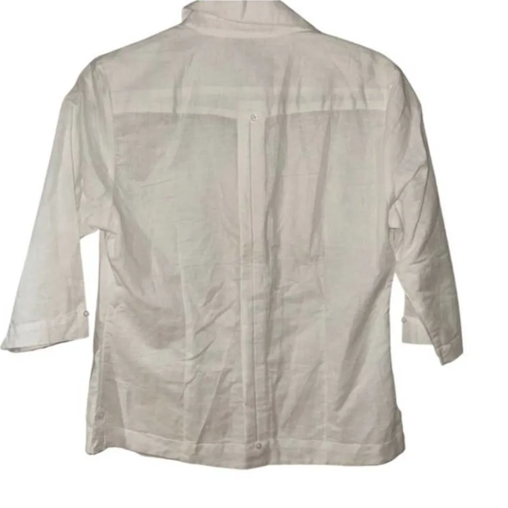 JMP WHITE LINEN 4 POCKETS BUTTON UP BLOUSE MEDIUM - Image 2