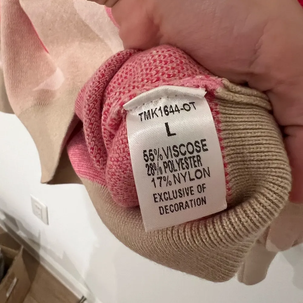 Pants Store Pink Geometric Printed Sweater Size L - Image 6