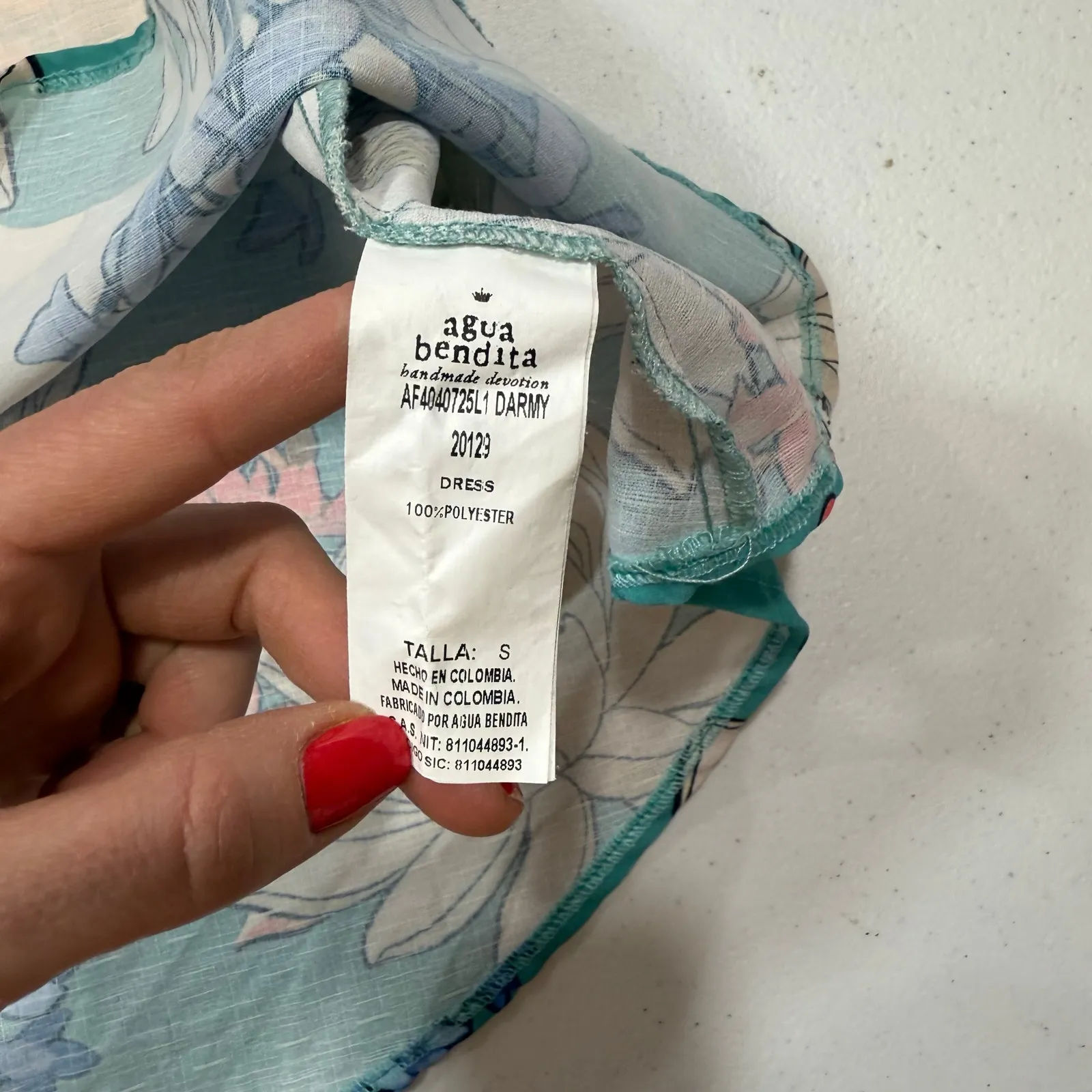 Agua Bendita Darmy blue floral
Maxi halter Dress Small - Image 7