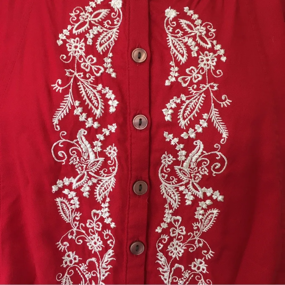 Style & Company Red Blouse Large embroidered detail button up and tie front - Image 3