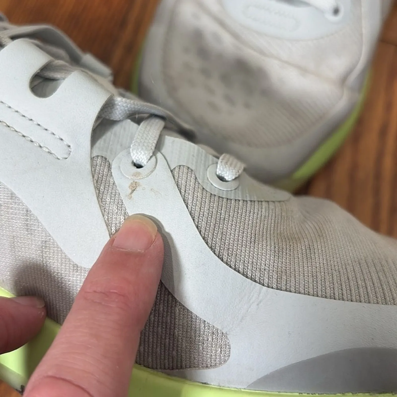 Lululemon‎ Strongfeel Womens Training Shoe Vapor Grey Yellow zap size 10 - Image 5