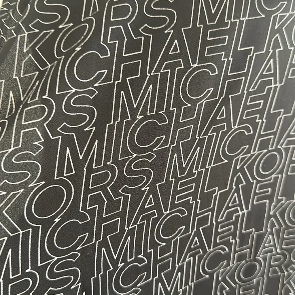 Michael Kors Black Sleeveless V-neck Collard Top - Image 4