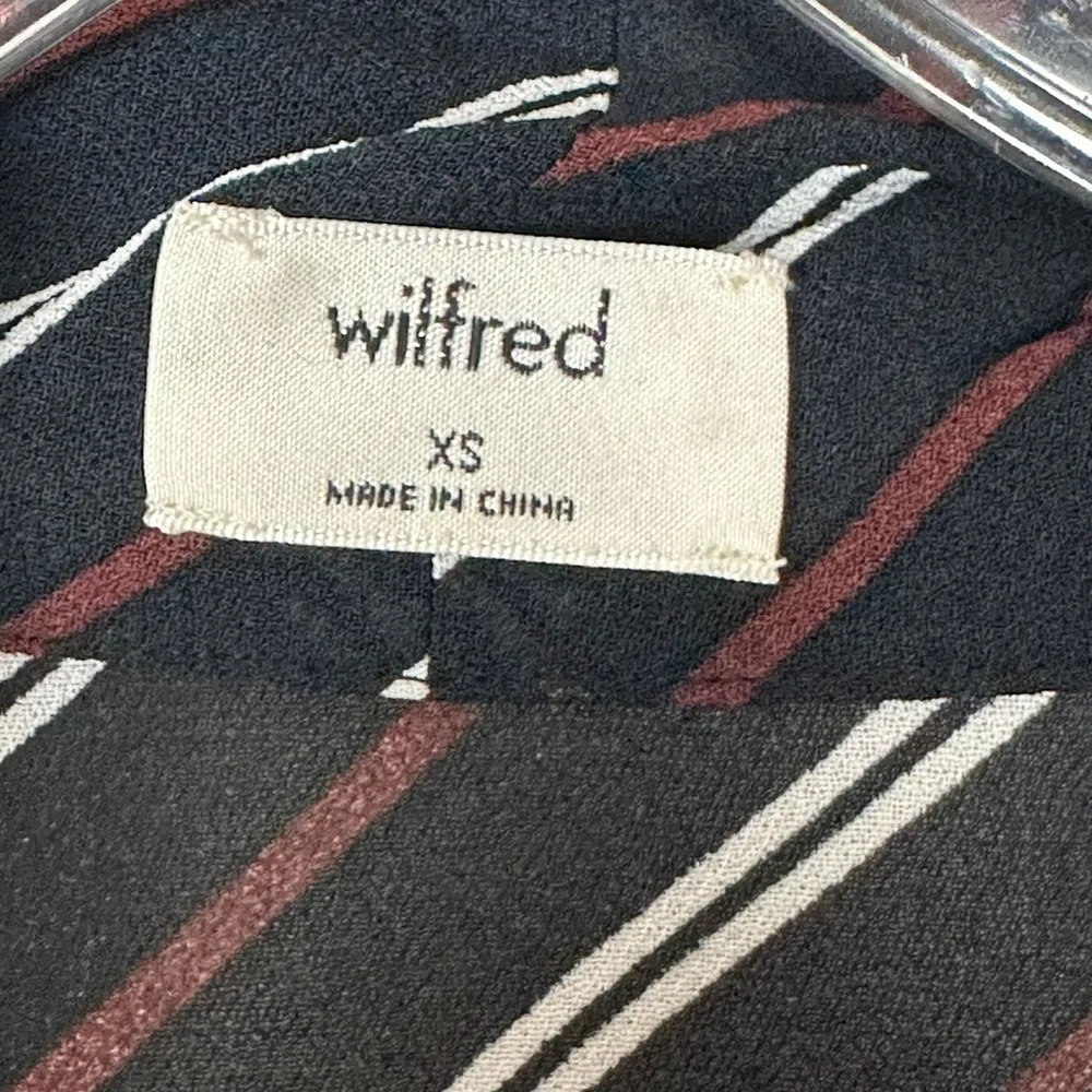 Aritzia Wilfred Perle Sheer Striped Tie Neck Blouse Size XS Viscose Business - Image 10