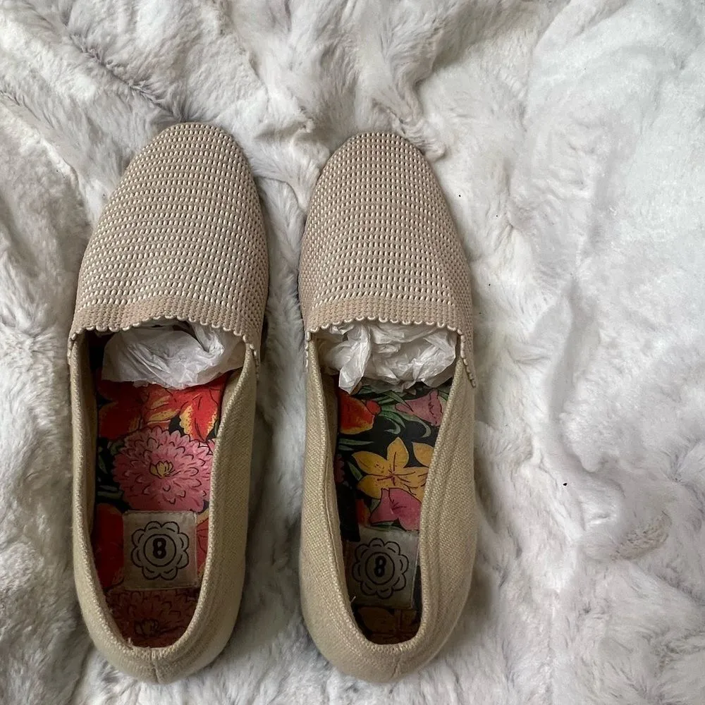 Shoes Size 8 - Image 7