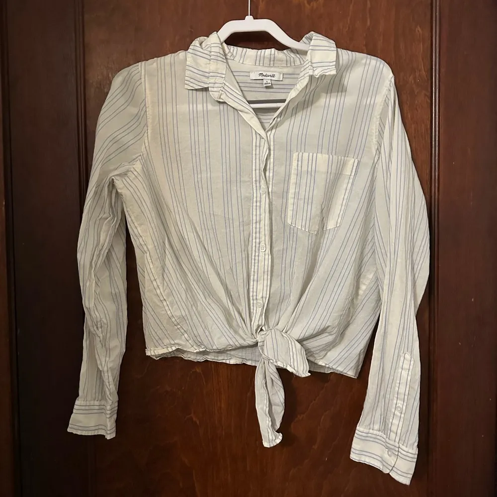 Madewell Tie Front Top in Stripe Size L - Image 2