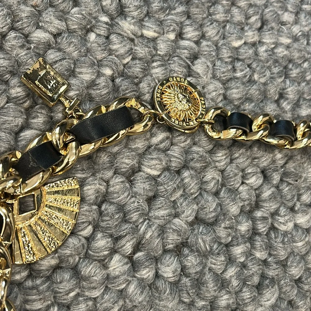 Non Signe Vintage Y2K Chunky Charm Belt Gold/Leather Ribboned Design Gold - Image 5