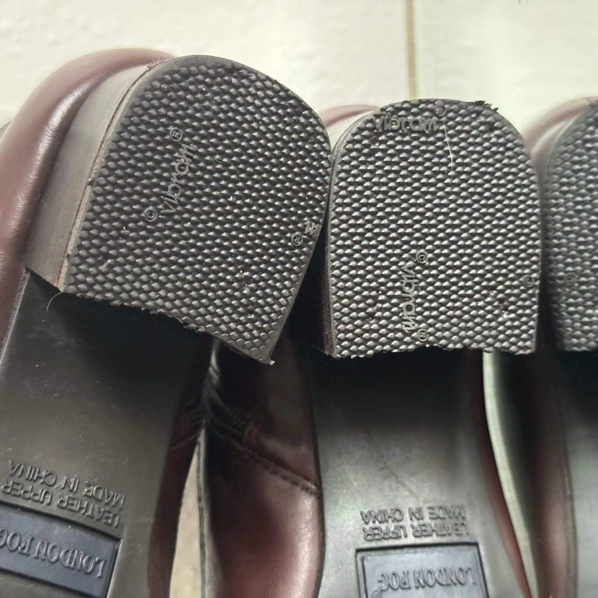 LONDON FOG Vintage 90s Brown Black Leather Sibelen Western Victorian Ankle Boots - Image 11