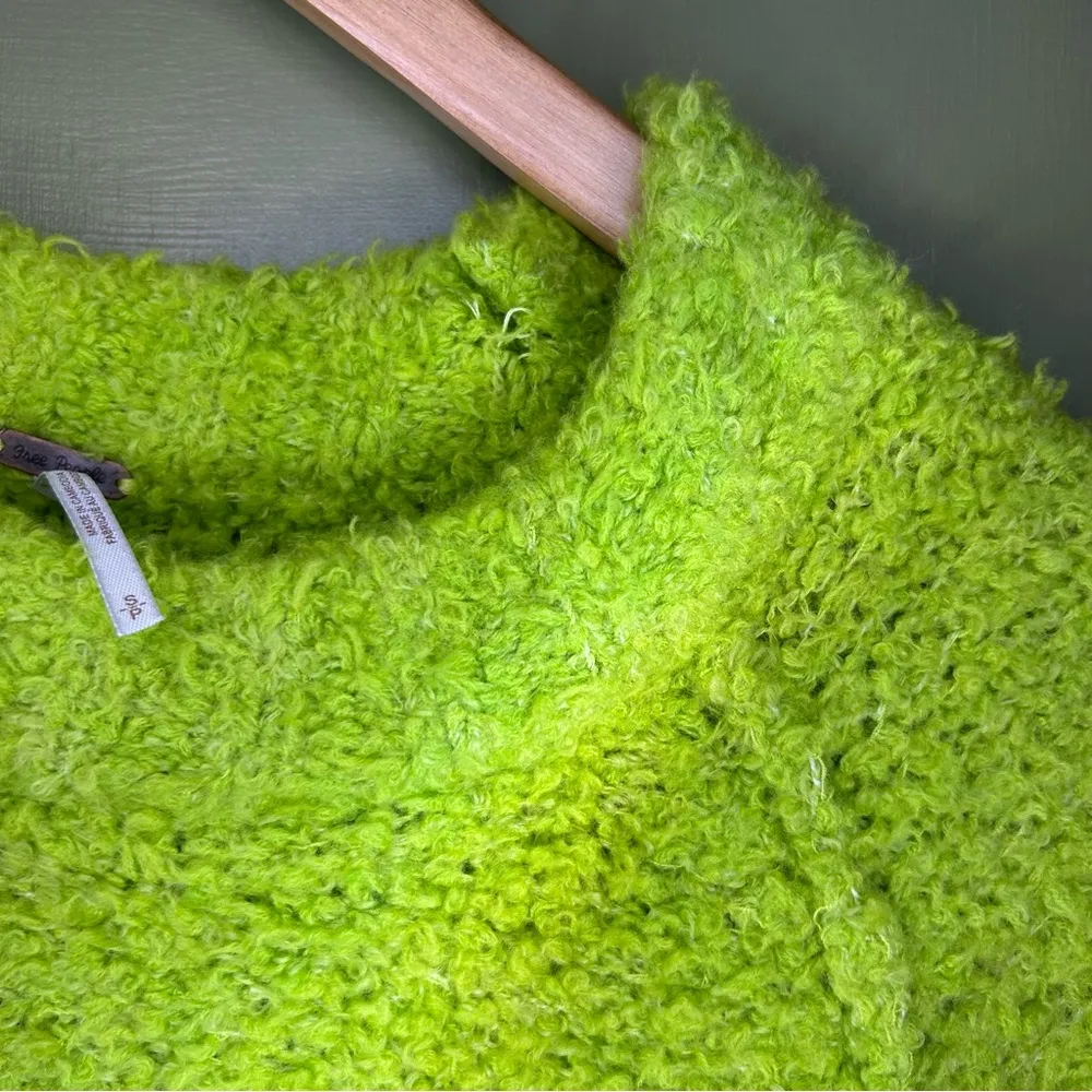 Free People Teddy Sweater Tunic sz small - Image 4