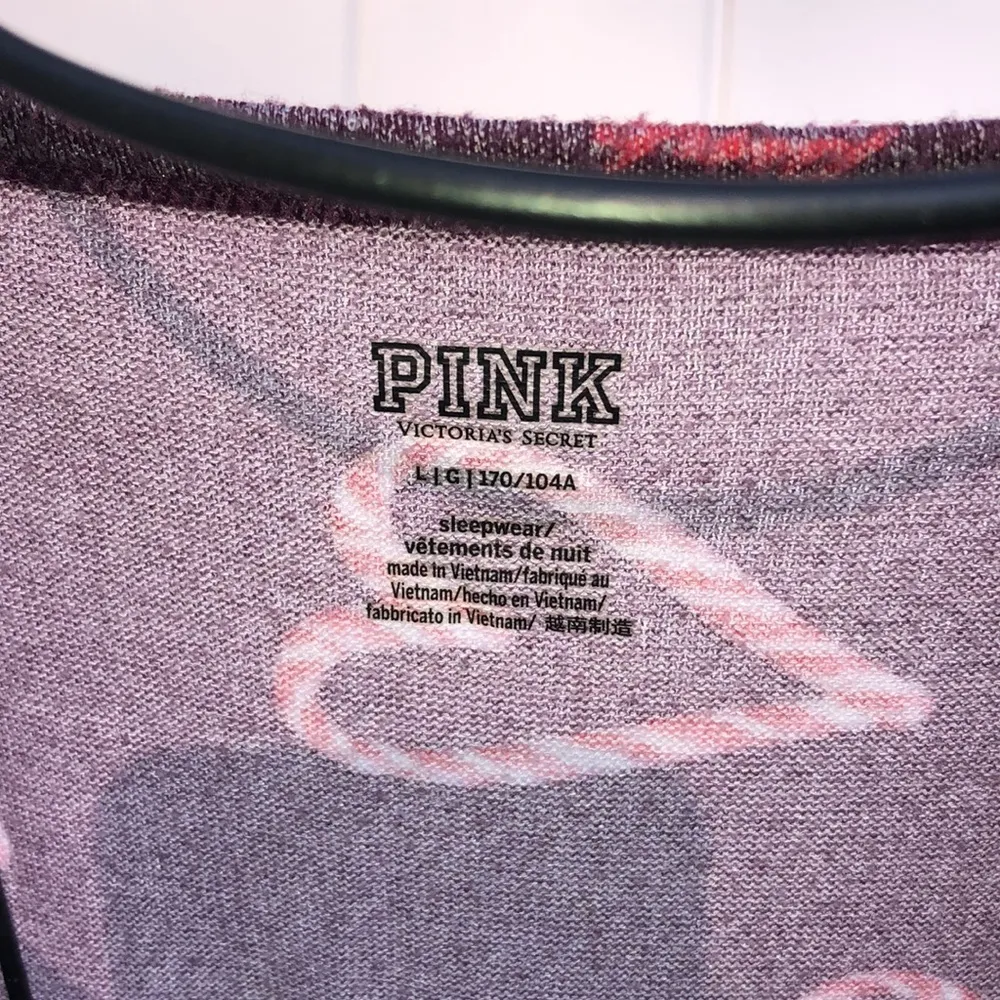 PINK Victoria's Secret candy cane long sleeve shirt Size large Christmas Soft​​​ - Image 3