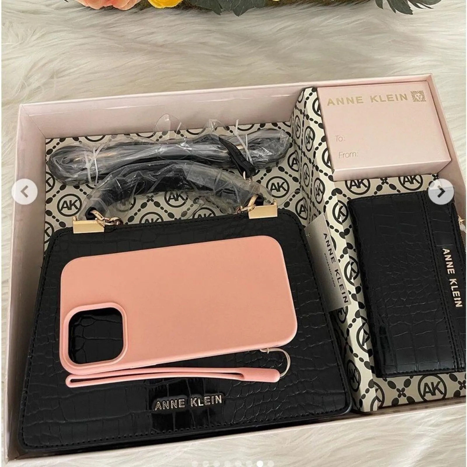 ANNE KLEIN Black Satchel with Wallet AKG5041
New in Box / with Tag MSRP $95 - Image 5