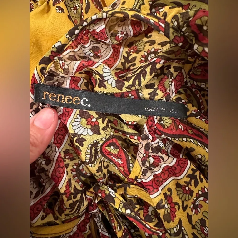 Euc Renee C. Womens short sleeve sheer brown yellow paisley blouse, SZ S - Image 5