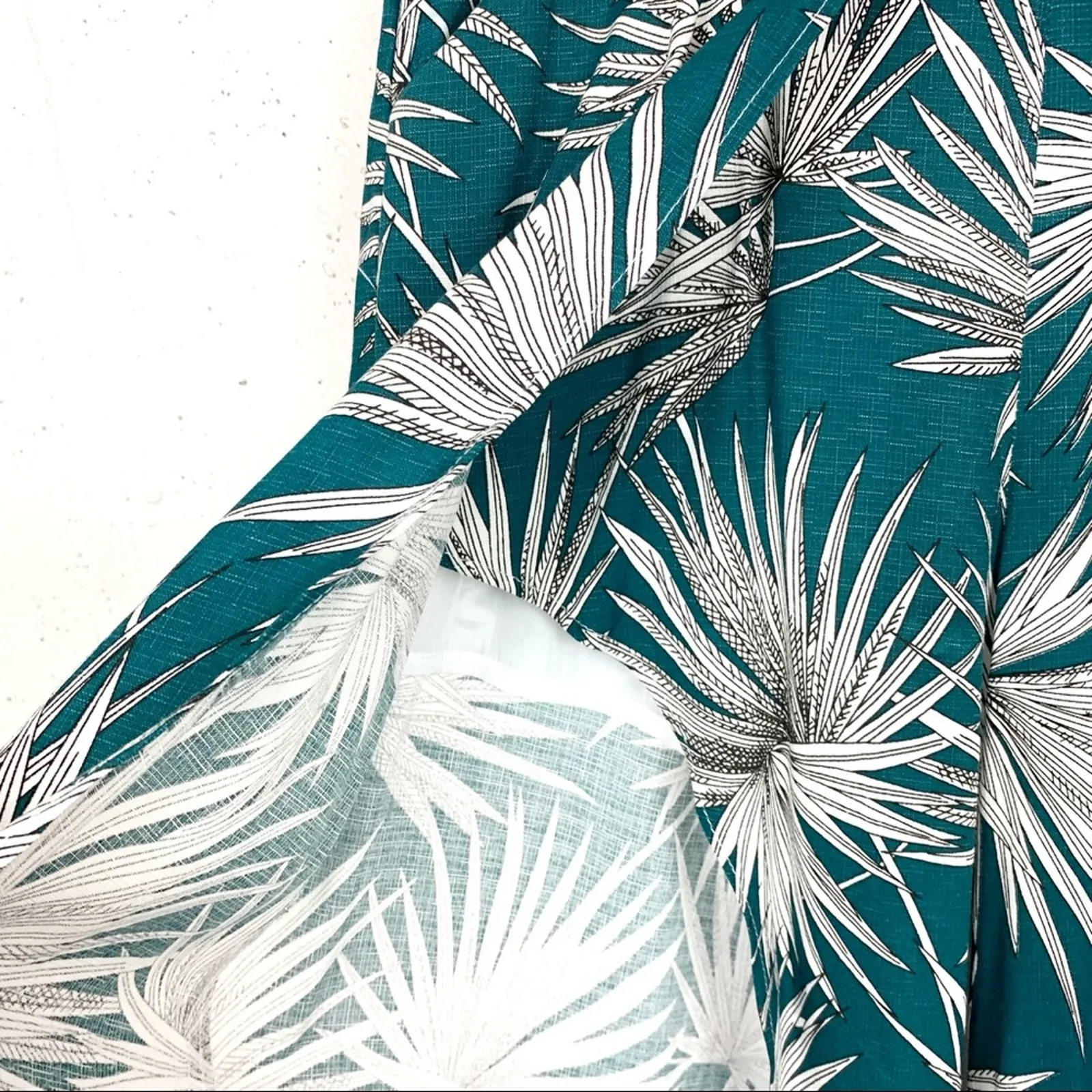 Runaway Australia Womens Tropical Print Thigh Split Pants Palm Tree Green Size 2 - Image 5