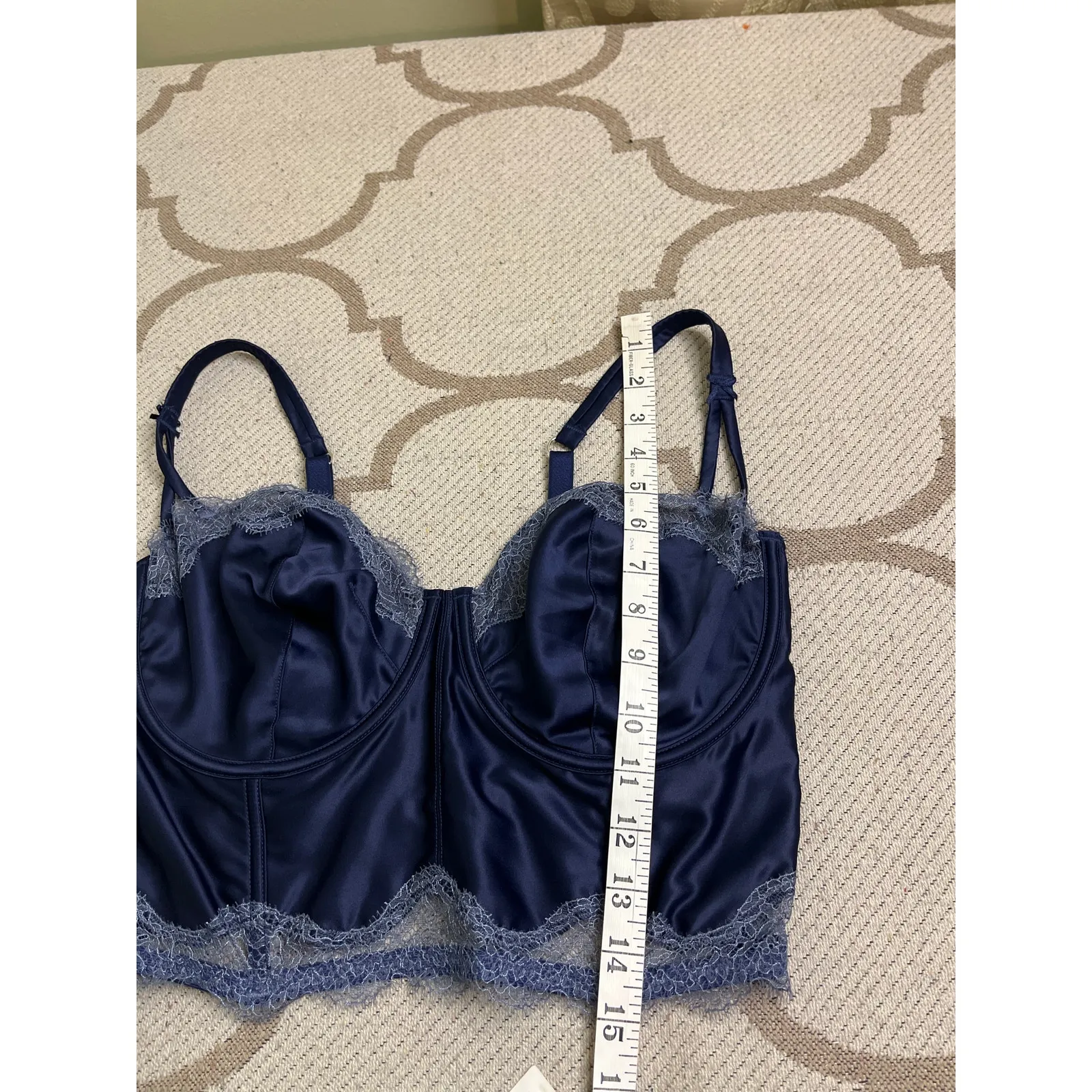 Victoria's Secret Dream Angels Unlined Balconette bra navy blue, size  36 DDD - Image 5