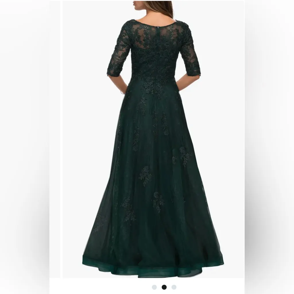 NWT La Femme Lace and Tulle A-line Gown with Three Quarter Sleeves 10 Emerald - Image 2