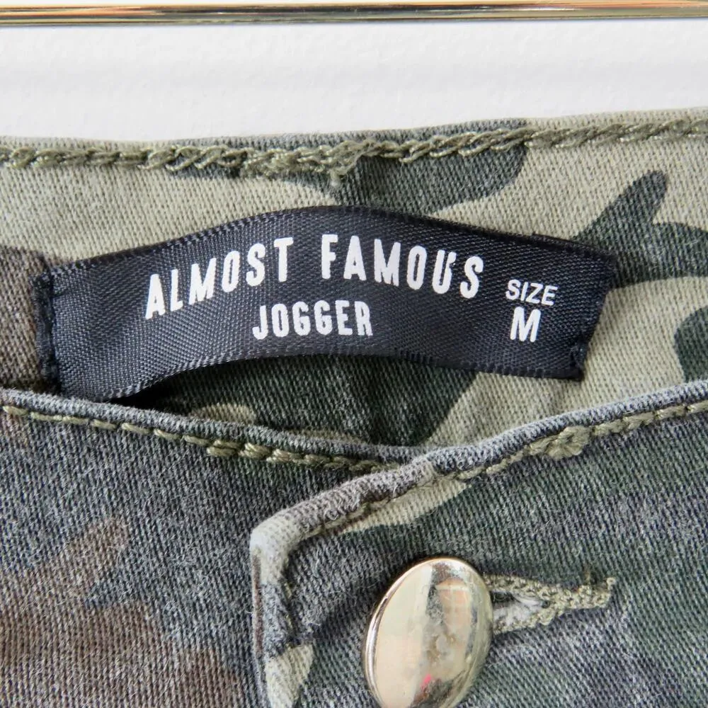 Almost Famous Camouflage Joggers High Rise Camo Jeans Medium - Image 5