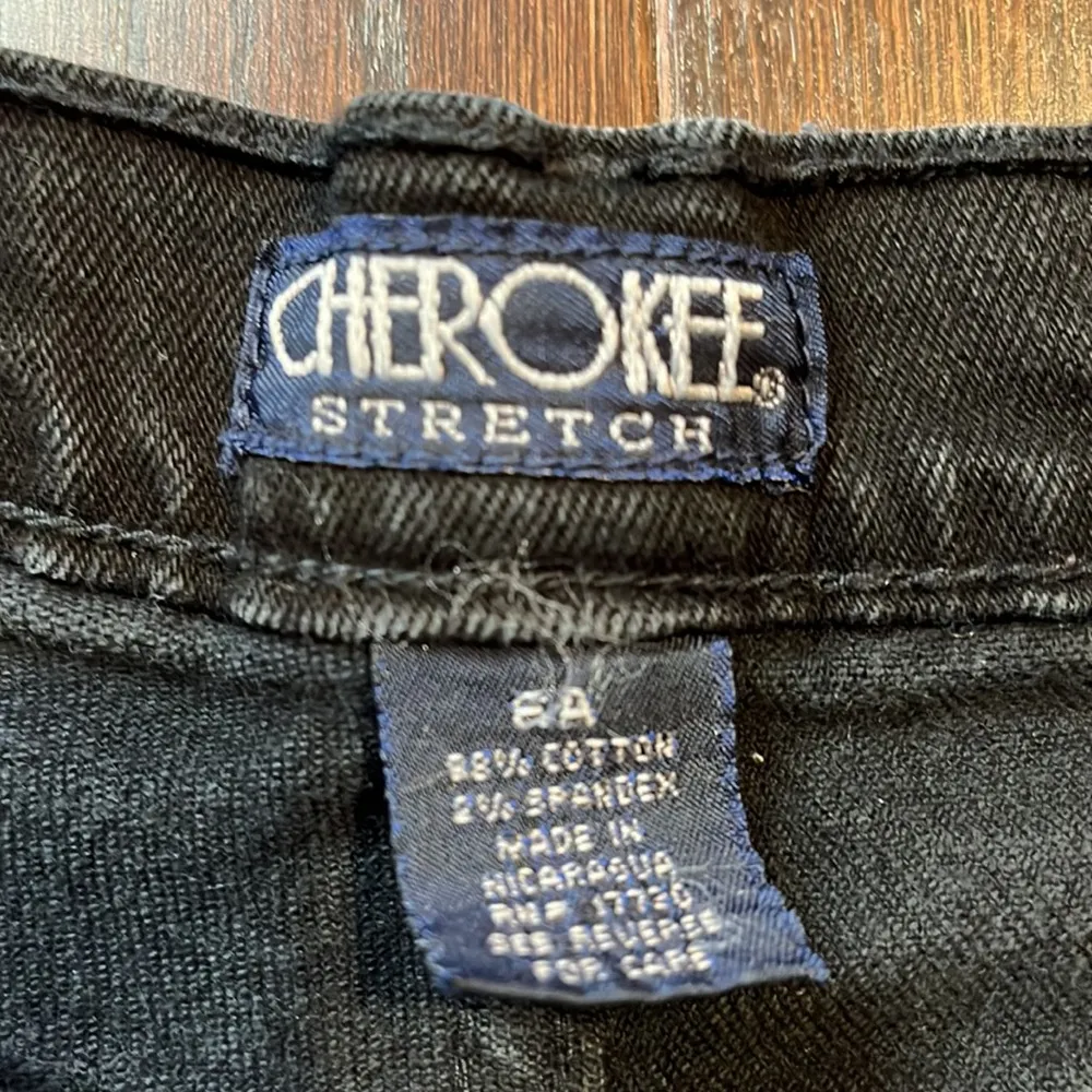 Vintage Cherokee Black Jeans Size 6 - Image 3