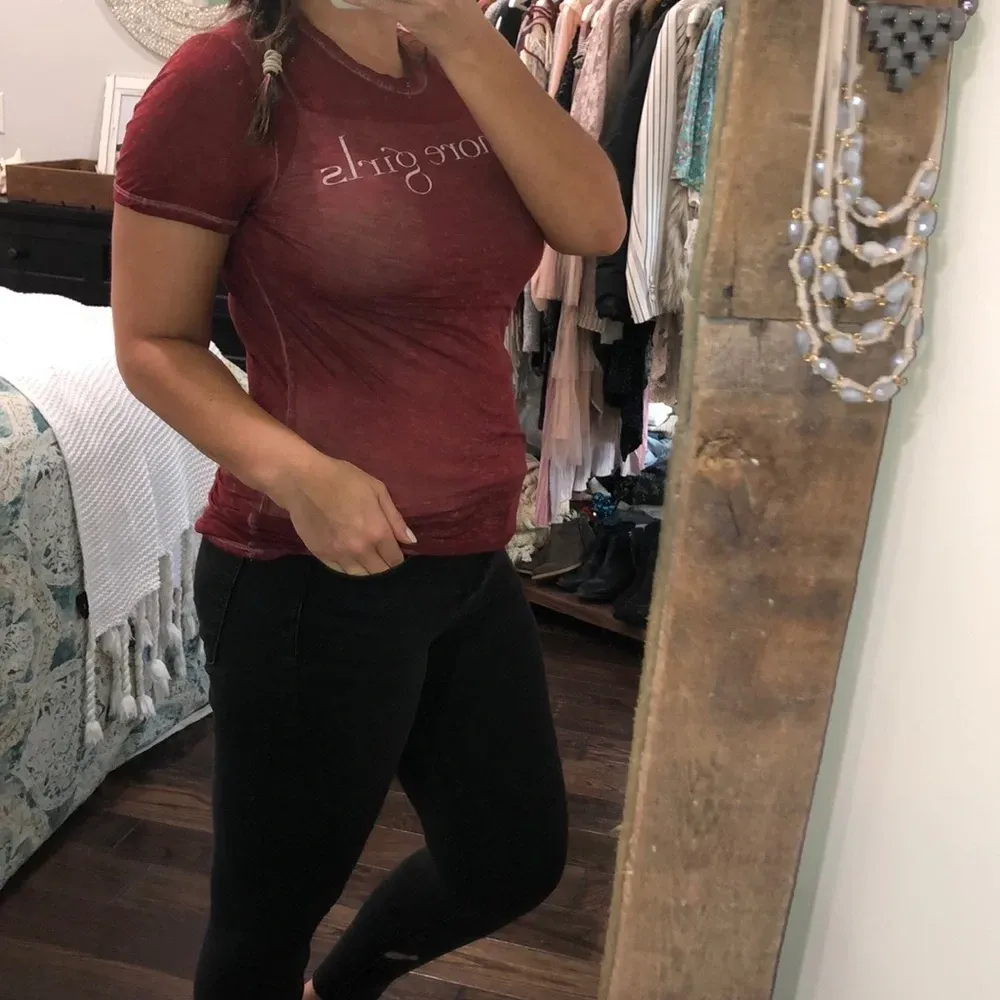 Gilmore Girls small burnout burgundy T - Image 2