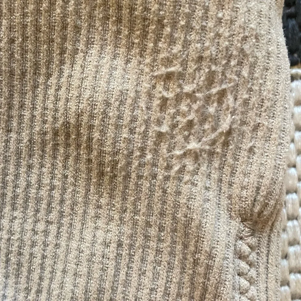 Wishlist Ribbed Tank w Build In Bra - Image 4