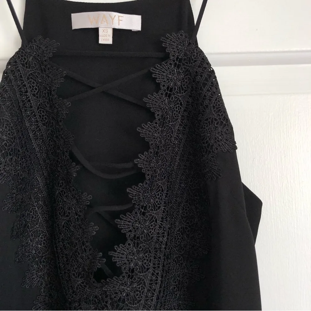WAYF Posie Strappy Cami Black Lace Camisole XS Women’s - Image 3