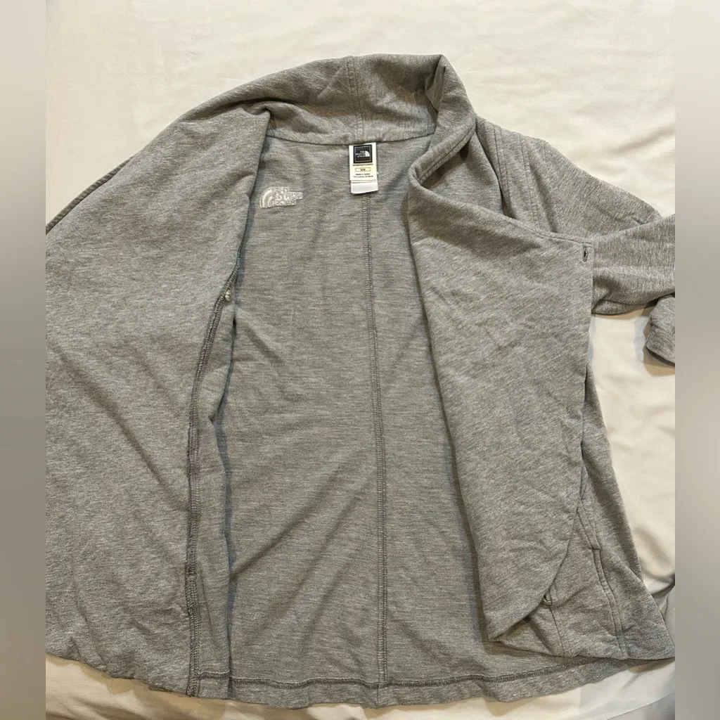 The North Face Gray Women's Zip Up Sweater - Image 12