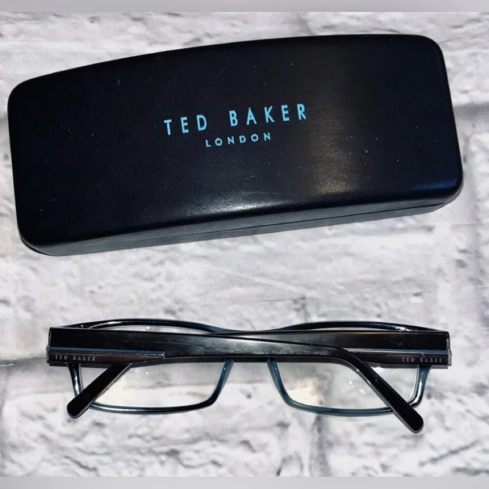 TED BAKER Glasses & Case - Image 2