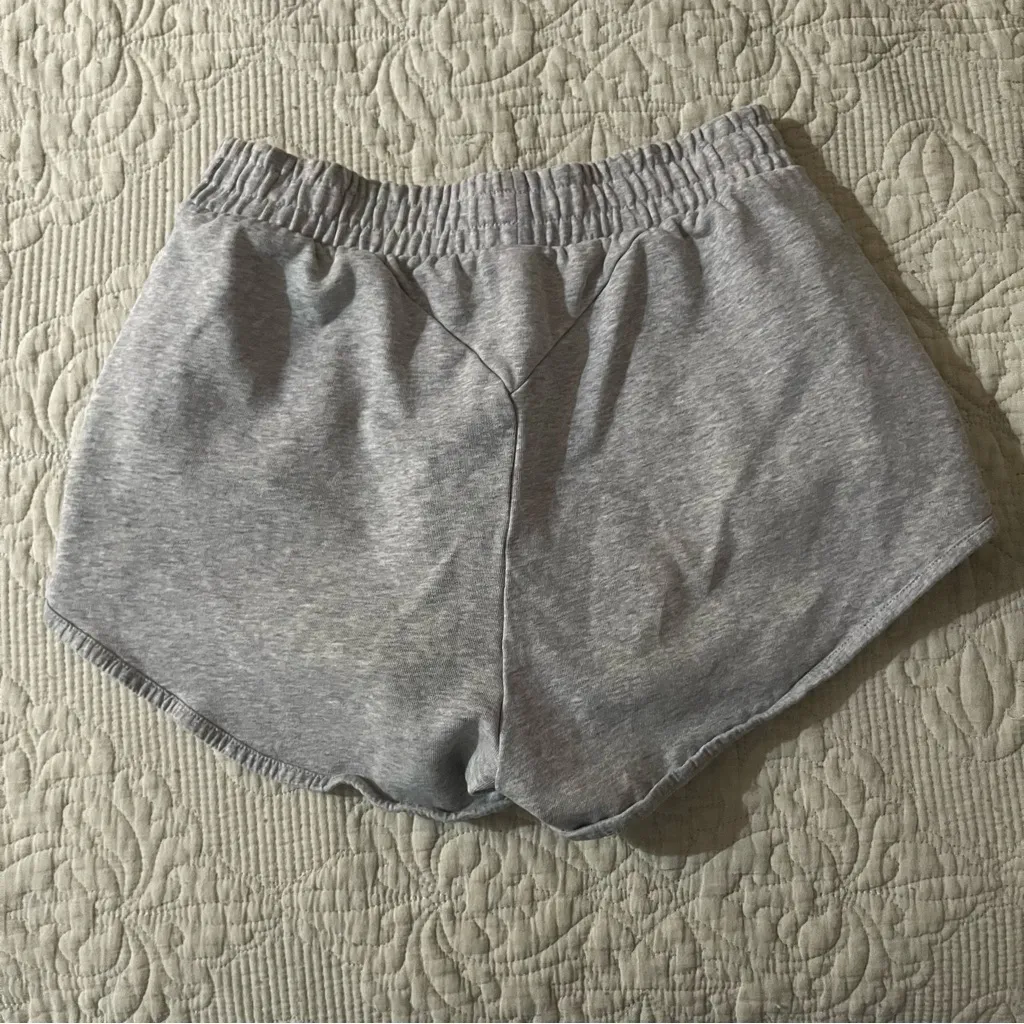 Gymshark light grey shorts size XS - Image 4