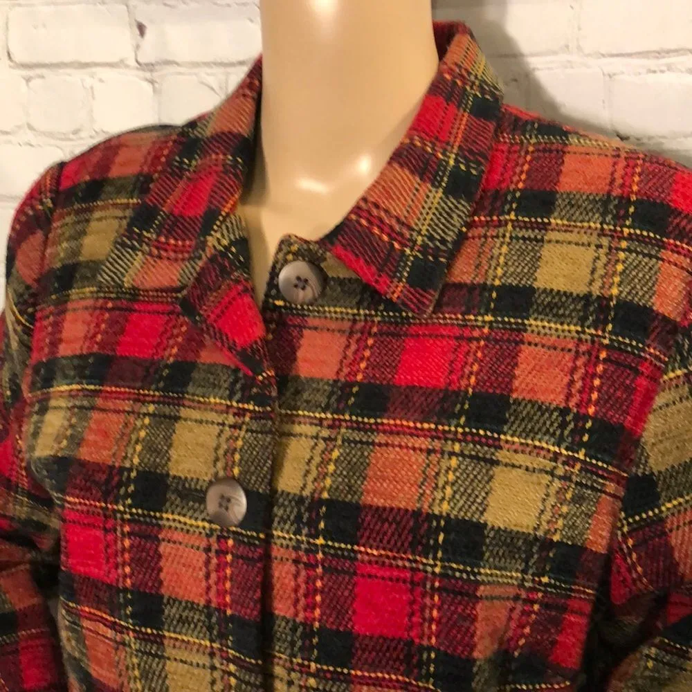 Sag Harbor Vintage Cropped Red Black Plaid Blazer Medium? - Image 2