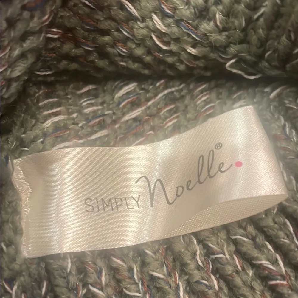 Green Knit Beanie with Pom Pom - Image 2