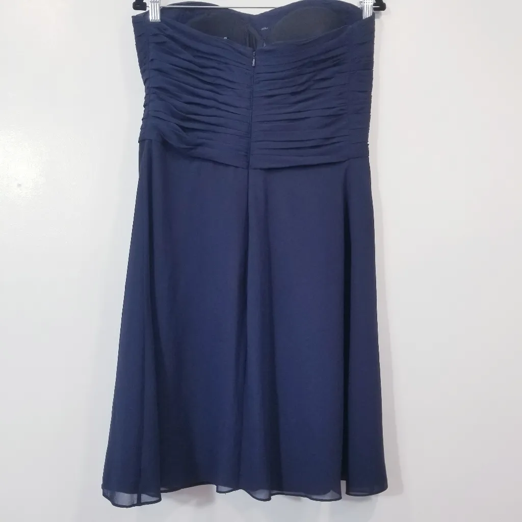 Monique Lhuillier Bridesmaid Navy Blue Strapless Pleated Chiffon Mini Dress - Image 2