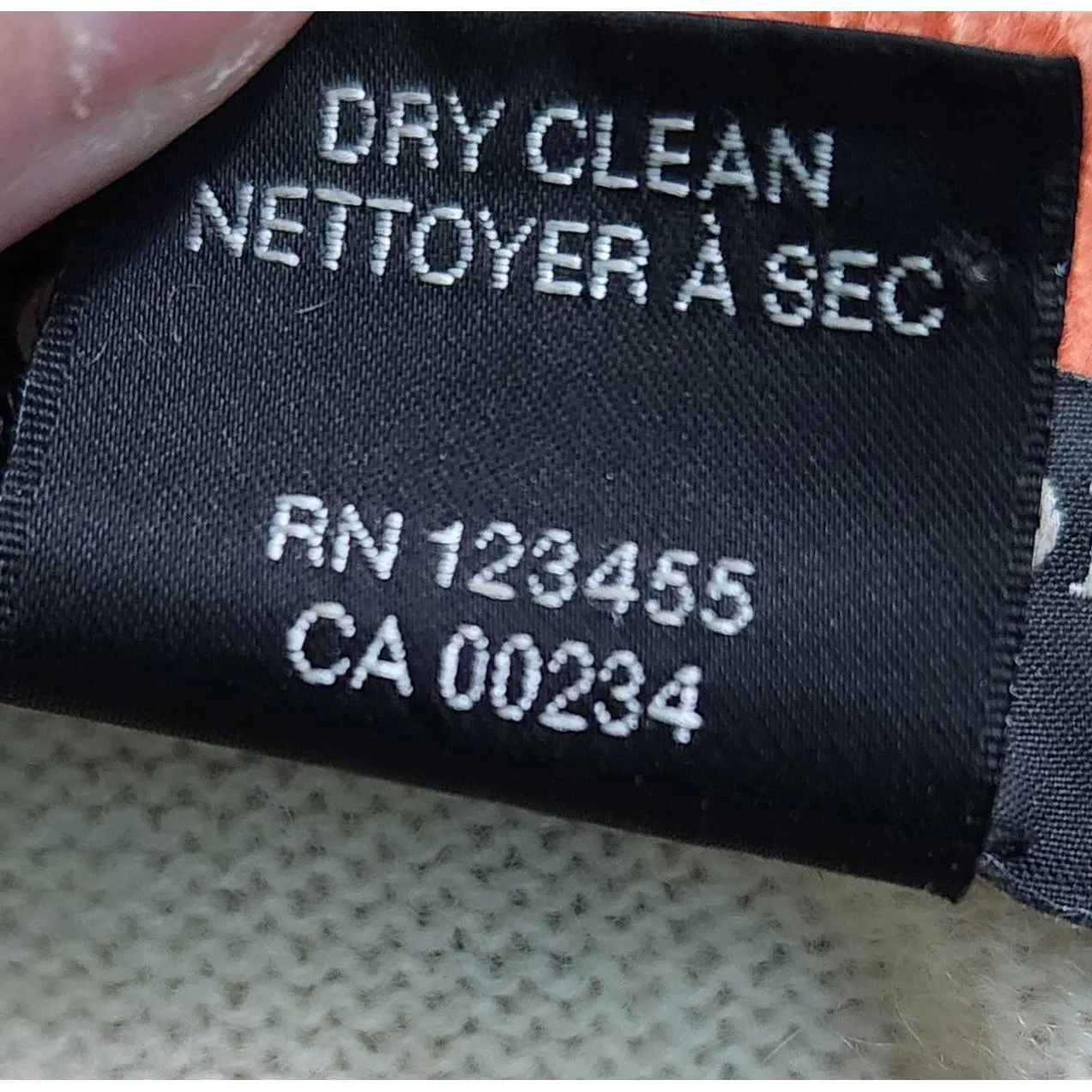 Lord And Taylor Sweater Womens Size Medium White Orange Striped Crew Neck Cozy - Image 5