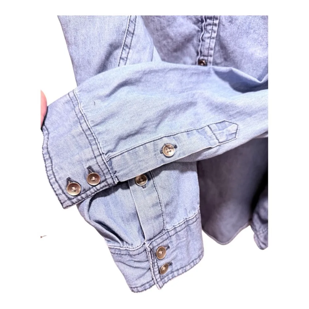 Women’s Torrid Size 2 Blue Denim Casual Button Down Shirt 2XL - Image 4