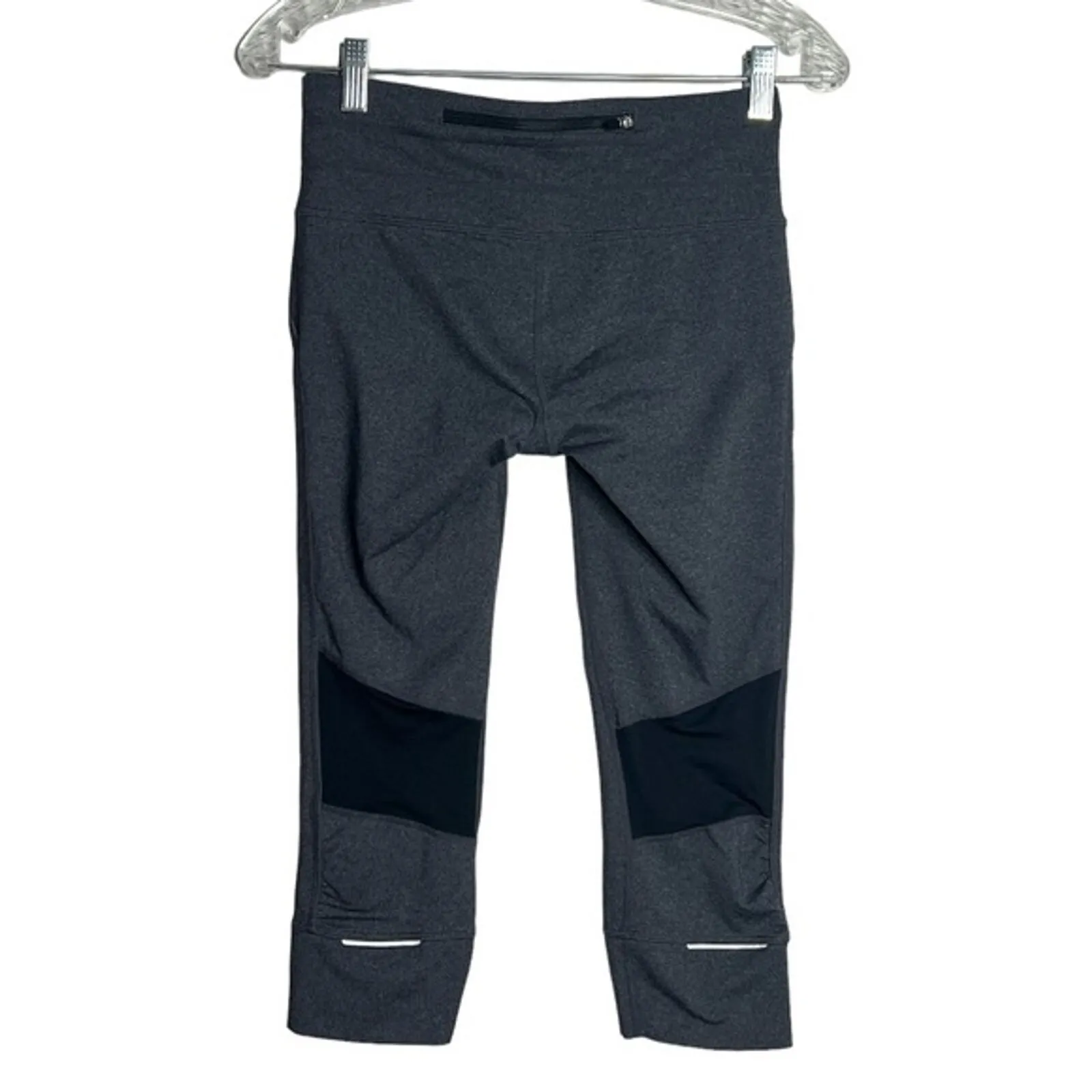 Athleta Pants Women XS Gray‎ Black Relay Capri Legging Lounge Workout Athleisure - Image 2