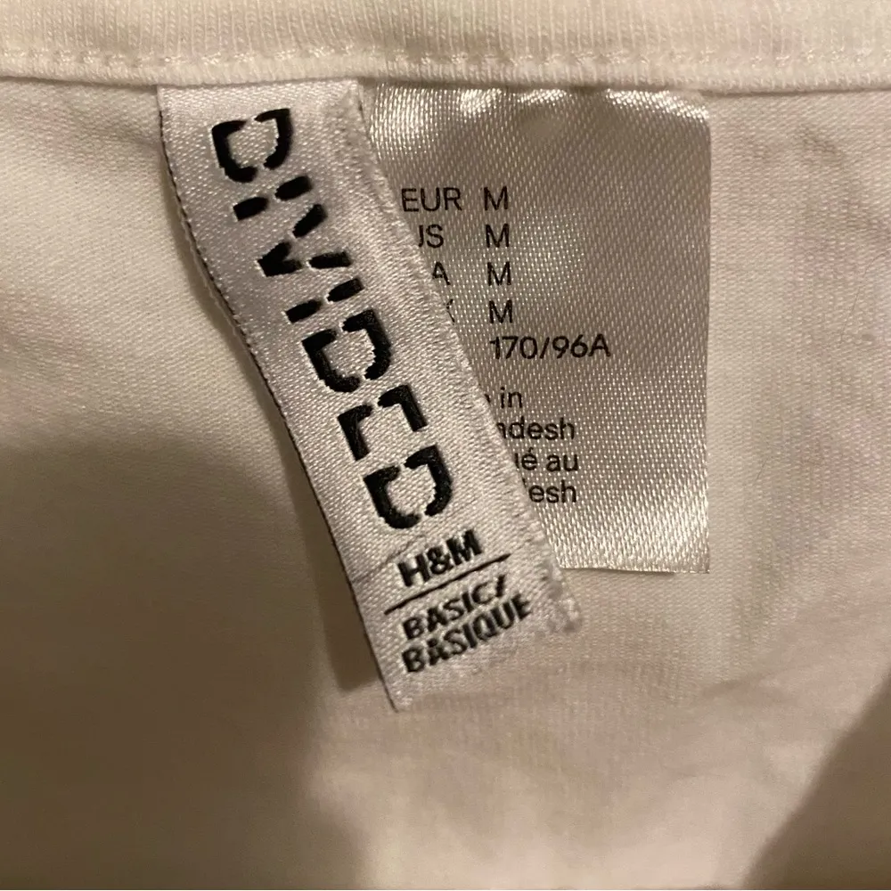 Bratz Crop Top Size M - Image 3