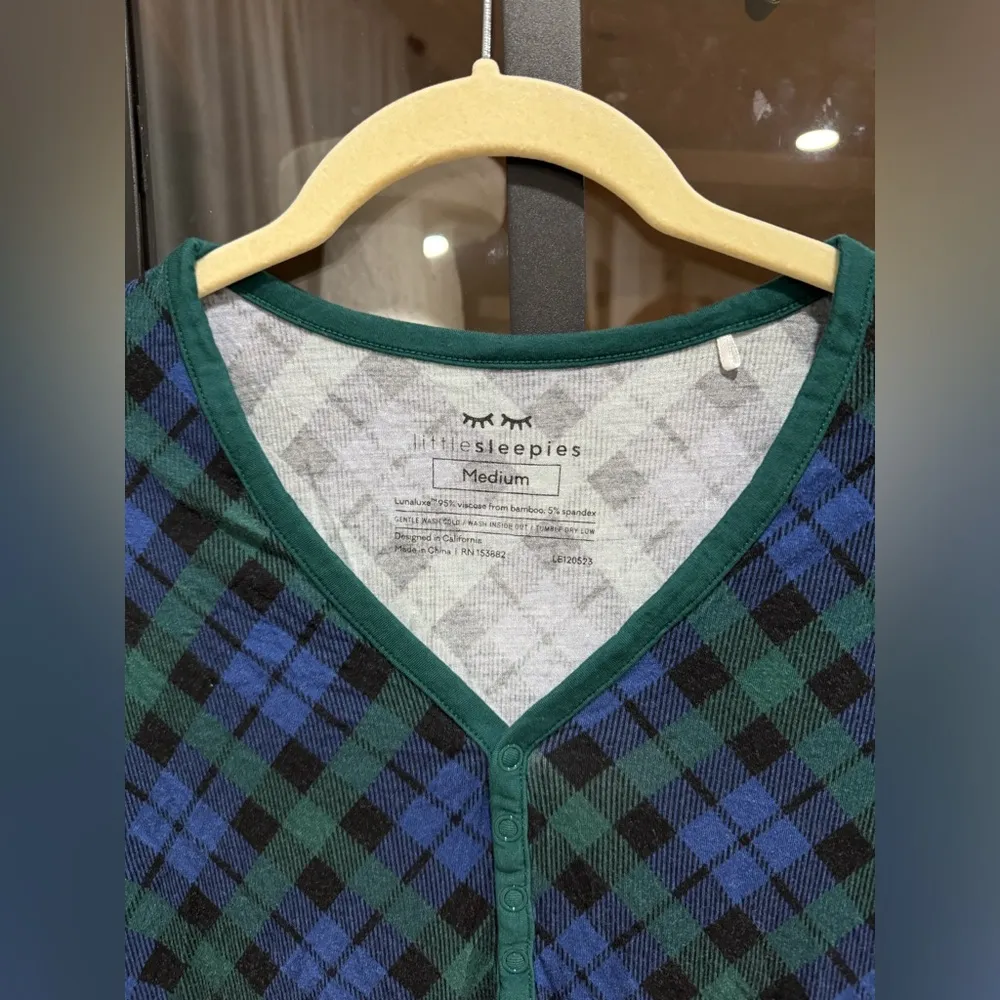 Little Sleepies emerald plaid henley long sleeve pajamas top bamboo LS Green Size M - Image 3