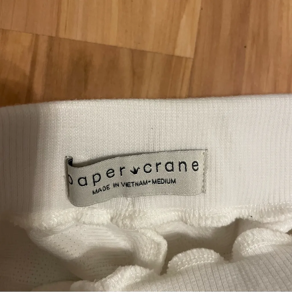 Paper Crane White Quilted Sweater/Shorts Set - Image 8