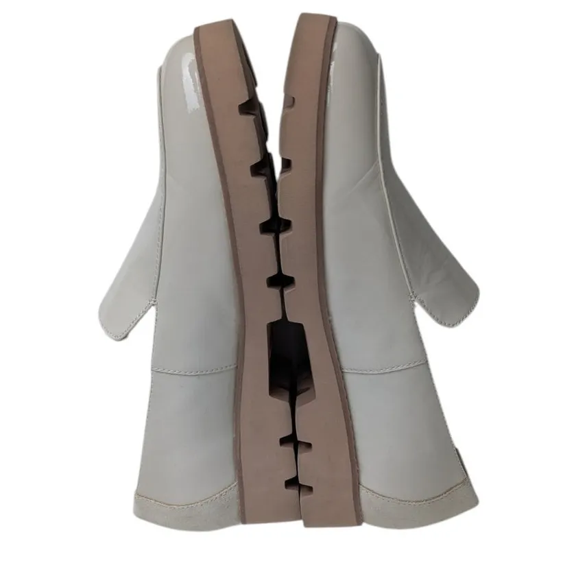 Vionic Kensley Patent Leather Loafers Slip On Shoes Cream 8 WIDE - Image 4