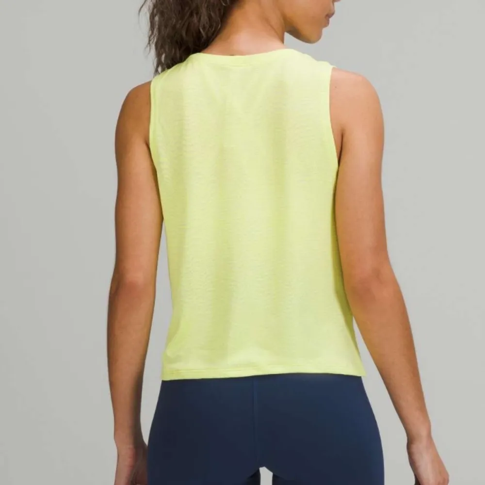 Train to Be Tank Top Ripple Wave Electric Lemon Yellow W1DDIS sz 2 - Image 2