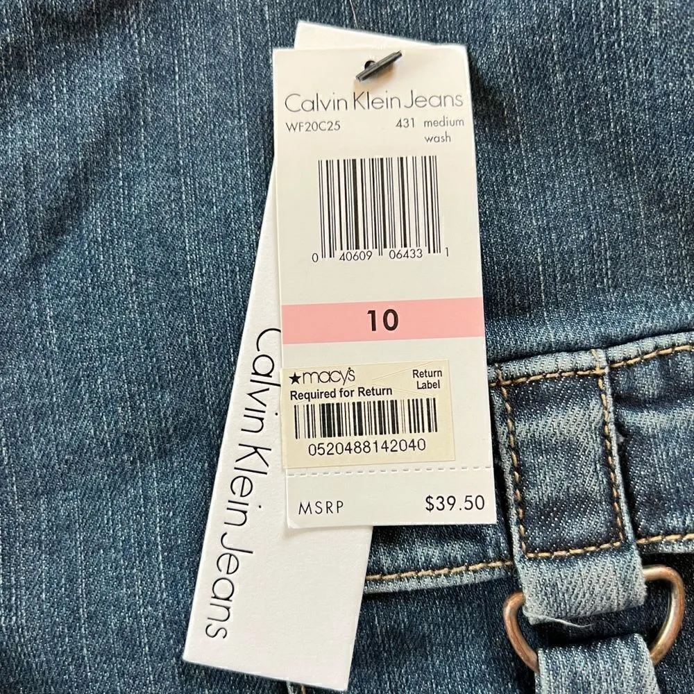 NWT! Calvin Klein Jeans Medium Wash Denim Shorts Size 10 / 30 - Image 5