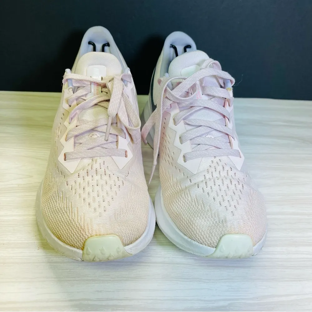 Nike  Zoom Winflo CK4475-600 Pink Running Shoes Sneakers Size 7 - Image 3