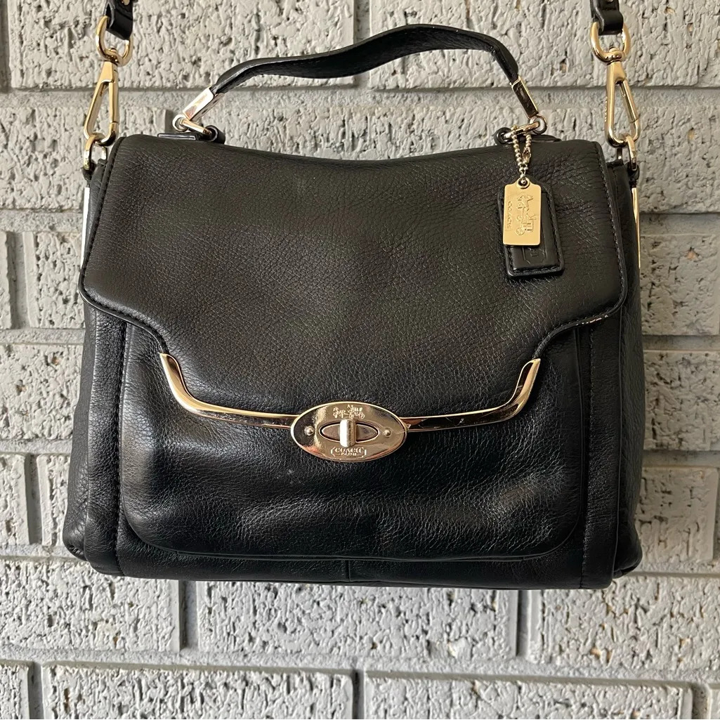 Coach Madison Small Sadie Leather Flap Satchel Bag Black Gold 26624 - Image 3