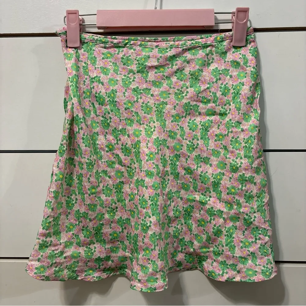 Zara Green & Pink Floral Mini Skirt - Image 3