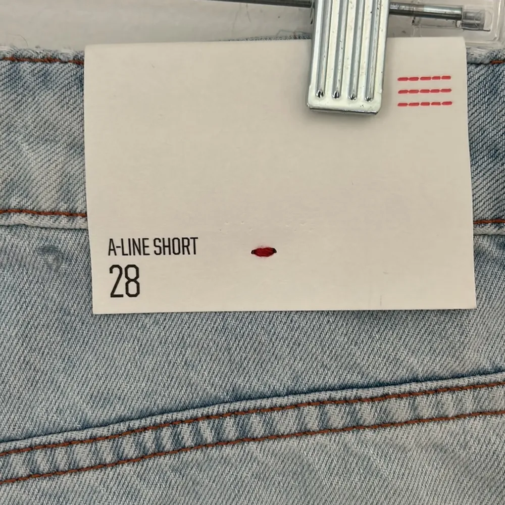 Urban outfitters BDG Cut Off Jean Shorts sz 28 NWT - Image 7