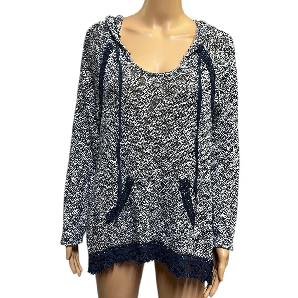 Blue White Fringed Hooded Lightweight Knit Eyeshadow Kangaroo Pocket Sweater M - Image 2