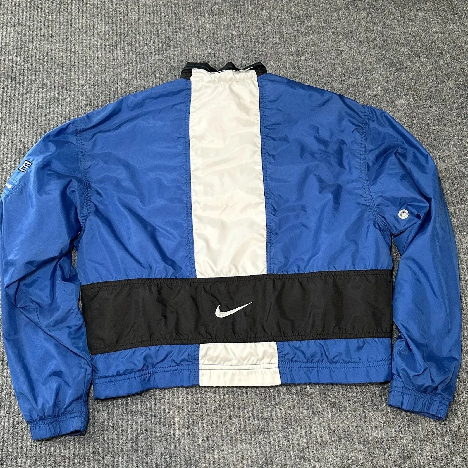 Vintage Nike Ladies Size S 4/6 Crop Windbreaker Jacket Rare 90s Blue/Black/White - Image 2