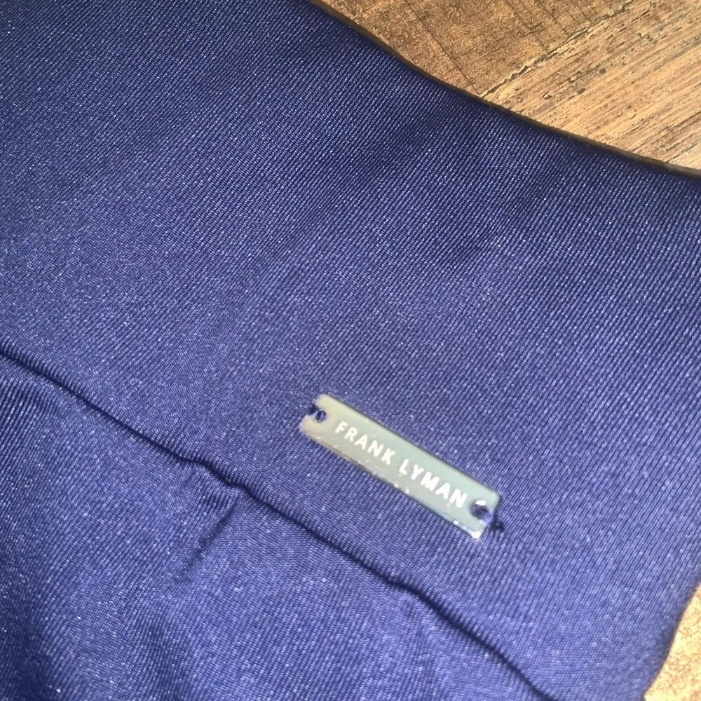 Frank Lyman pants navy logo leggings S $88 active casual sporty classic spring Blue - Image 5