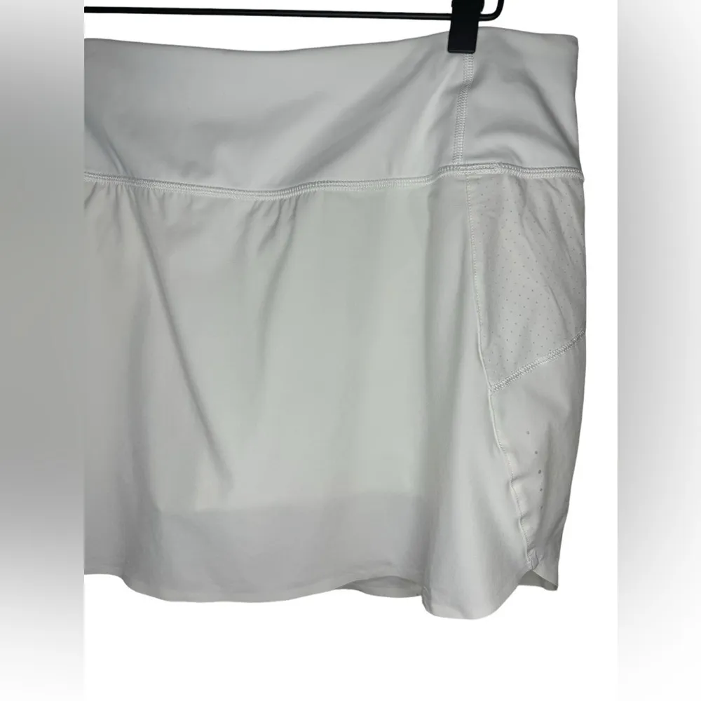 Athleta Run With It 14” Skort Size XL White - Image 5